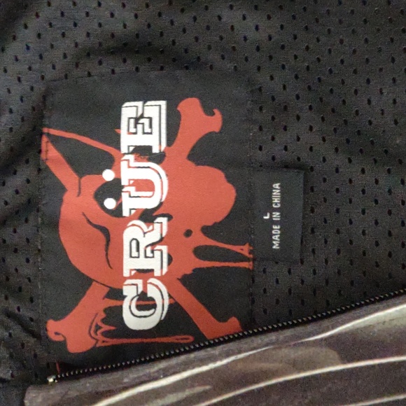 MOTLEY CRUE Official Concert hoodie. LARGE - Picture 5 of 7